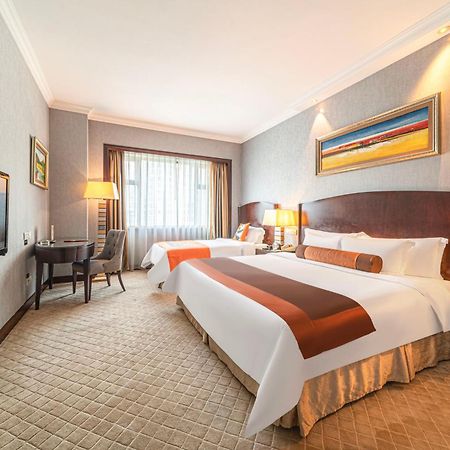 Grand International Hotel Kanton Exterior foto