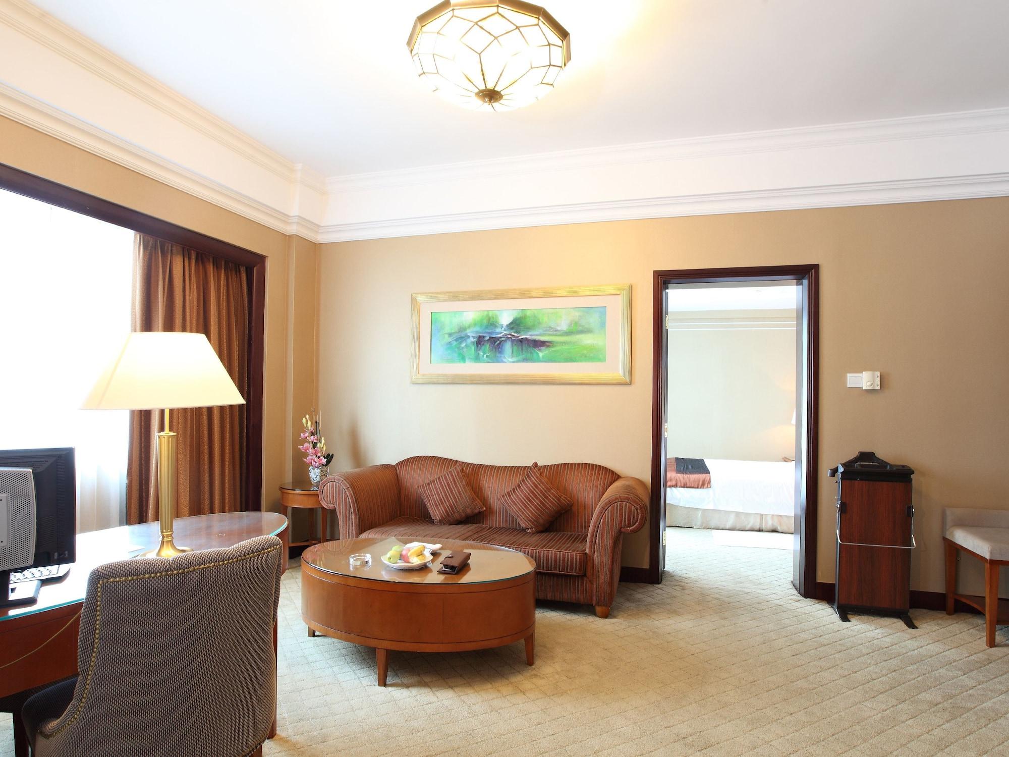 Grand International Hotel Kanton Exterior foto