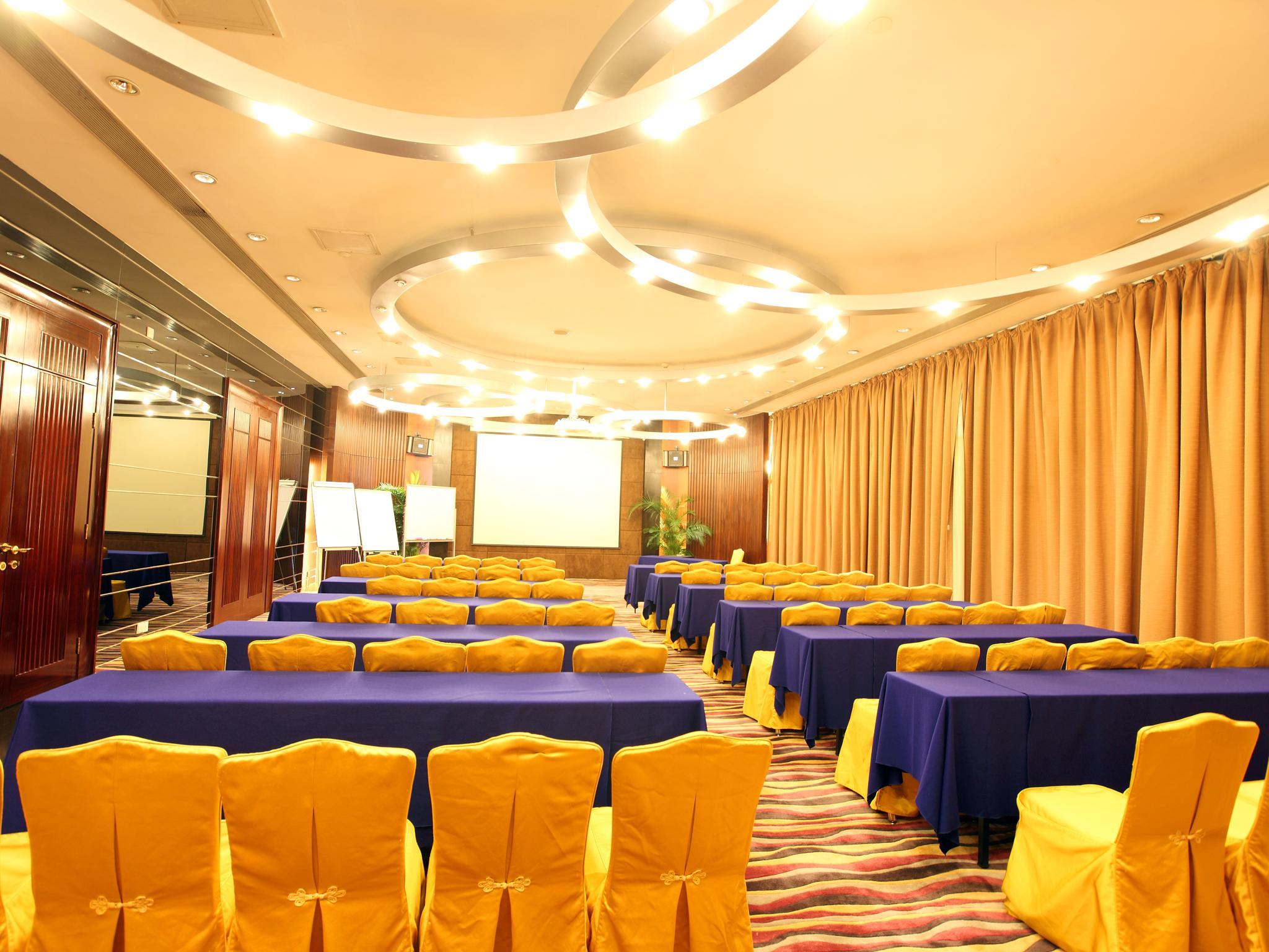 Grand International Hotel Kanton Exterior foto